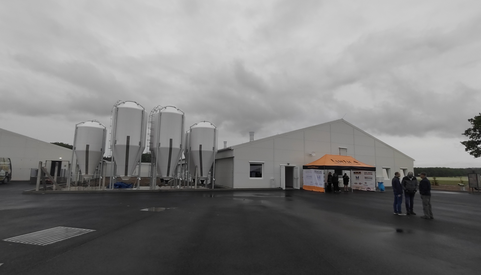 Agritech feed storage bins