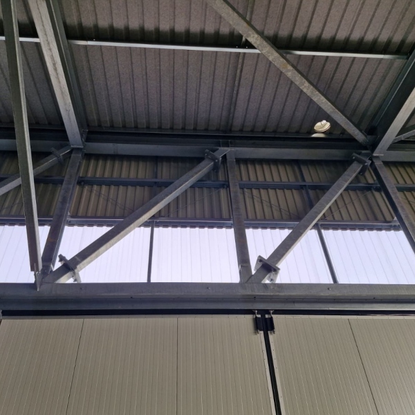 Hangár v Říčanech