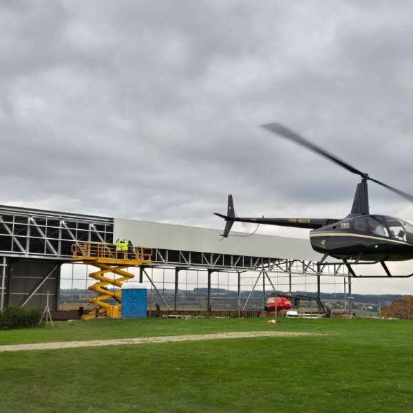 Hangár v Říčanech