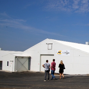 ROSTĚNICE, a.s. Cztery nowe nowoczesne hale oddane do użytku w Kučerov Farm