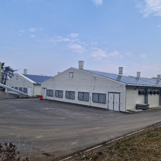 Třetí etapa výstavby hal pro OVUS spol. s r.o. v obci Těhul pokračuje