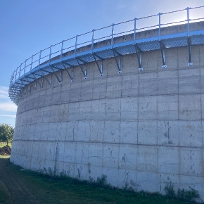 Zakázková výroba pochozí lávky pro podnik ZD Dobruška a.s.